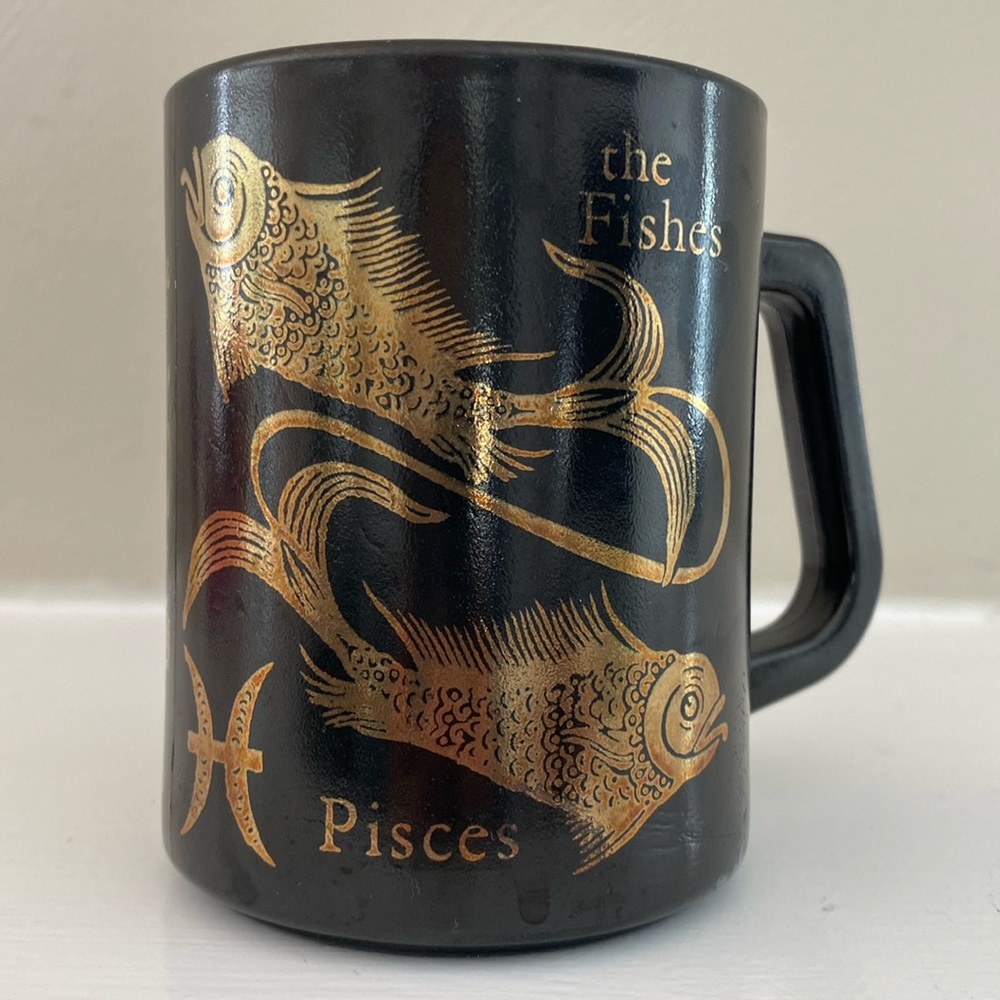 Vintage 1960s Federal Milk Glass Zodiac Pisces Coffee/TeaCup Mug USA